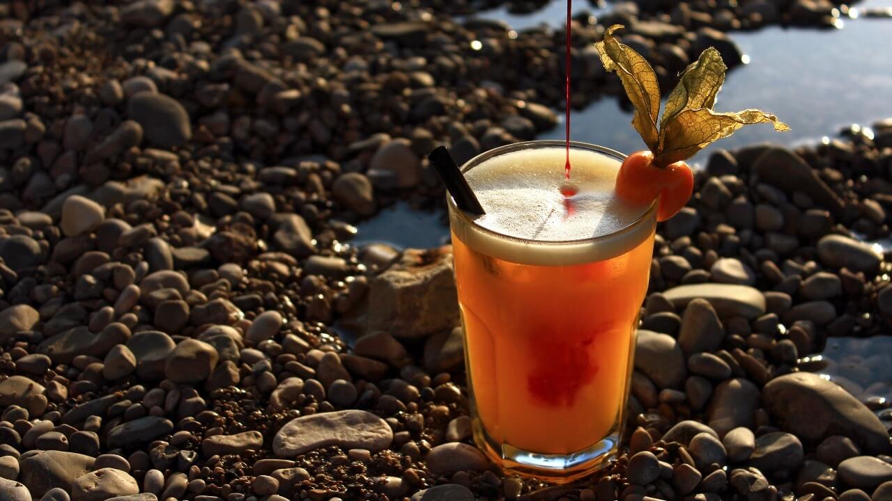 U services cocktails gallery 04