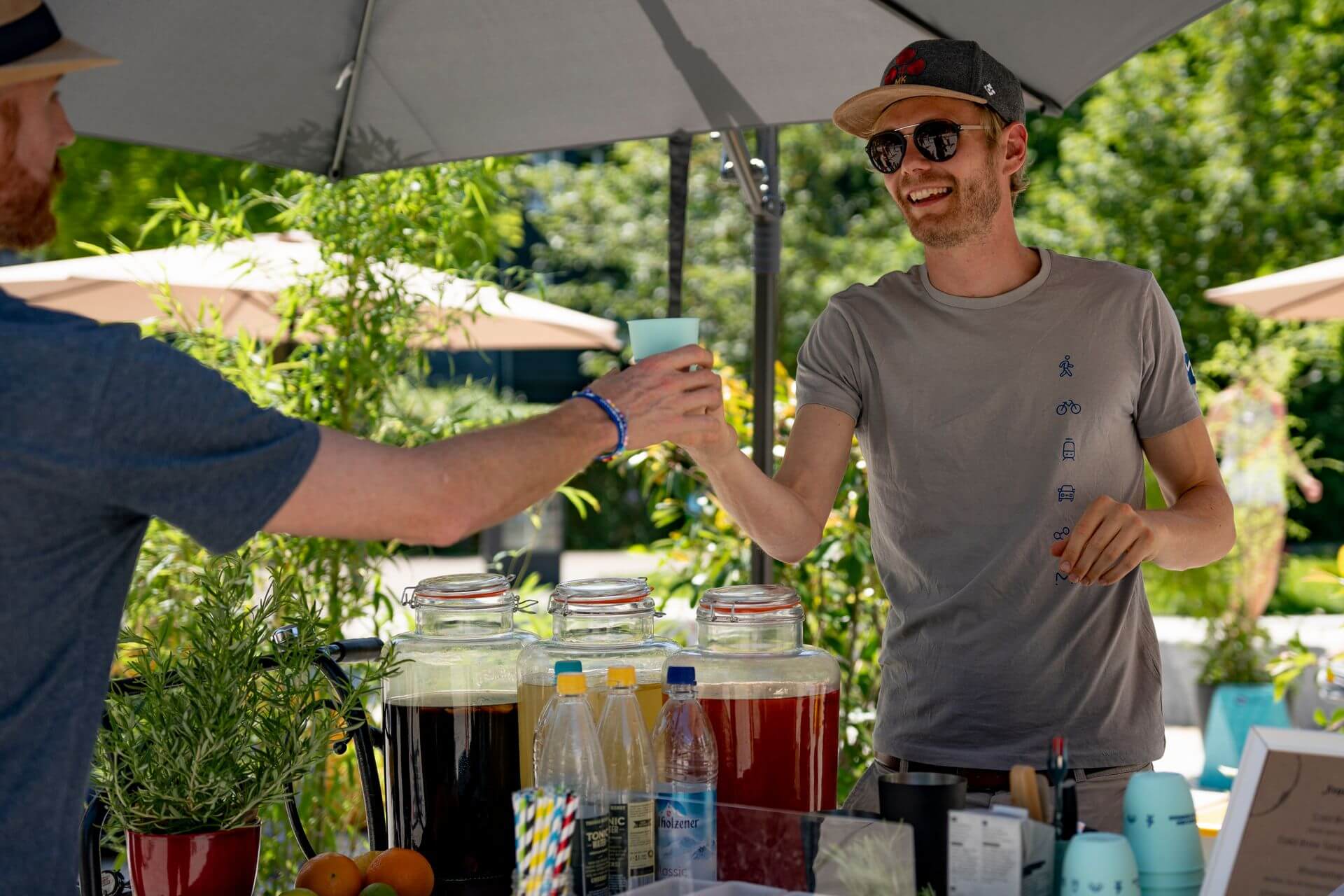 U services hire bartender gallery 04